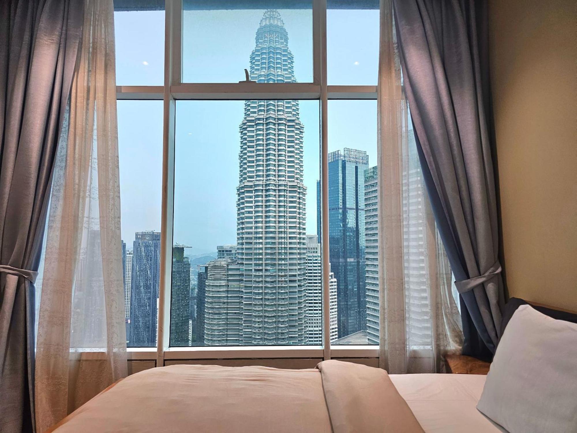 Sky Suites Klcc Jalan P Ramlee Kuala Lumpur Esterno foto