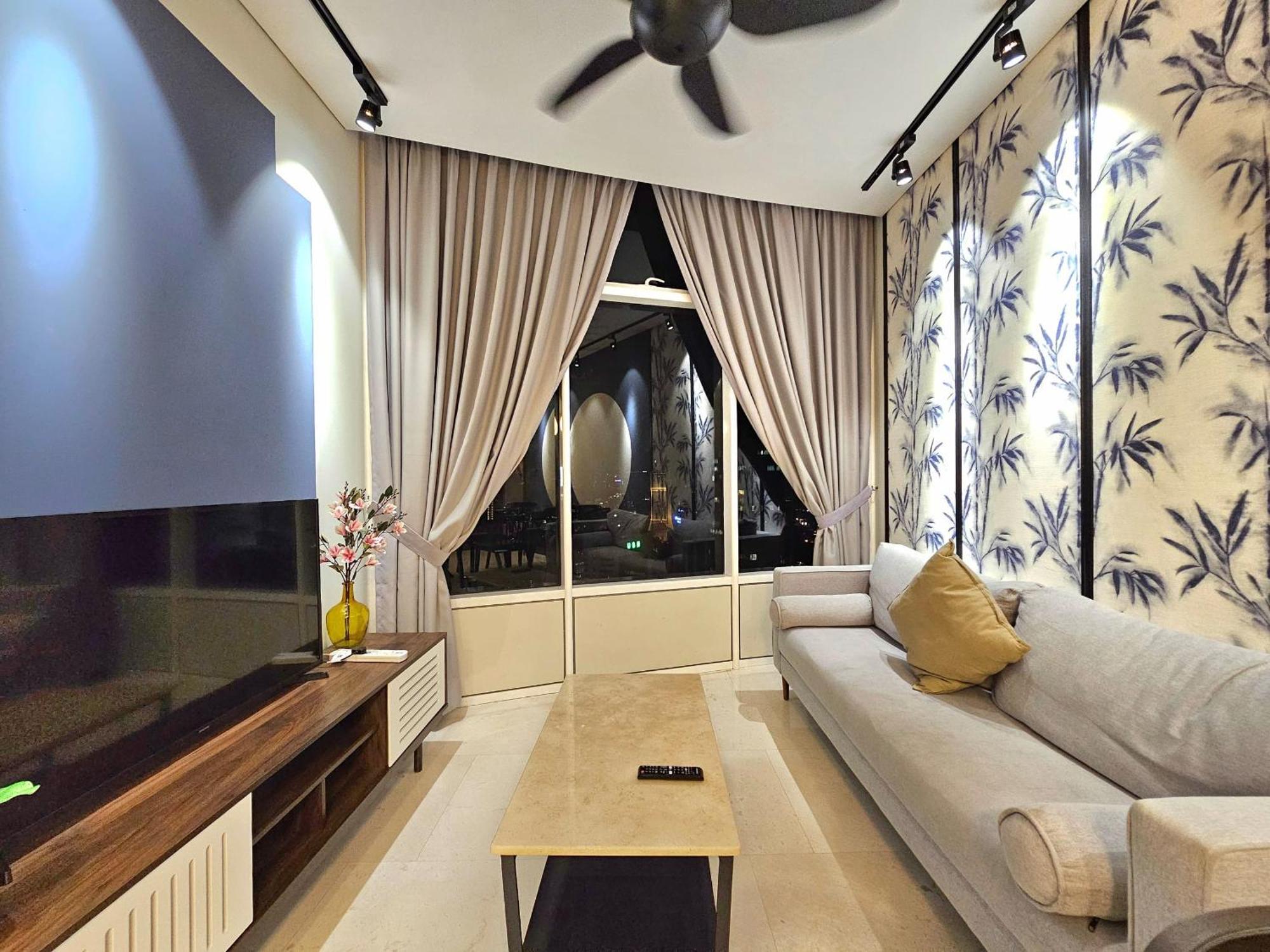 Sky Suites Klcc Jalan P Ramlee Kuala Lumpur Esterno foto