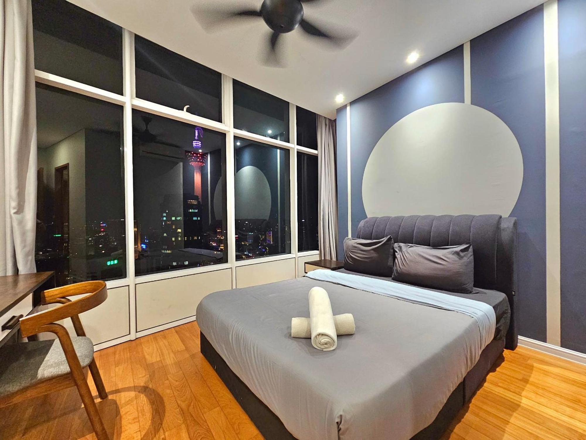 Sky Suites Klcc Jalan P Ramlee Kuala Lumpur Esterno foto